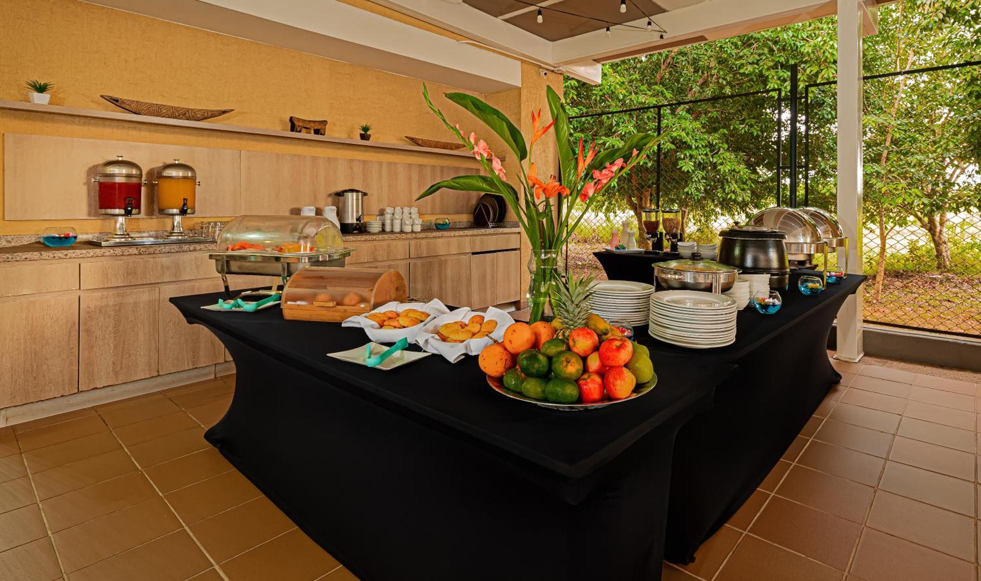 Best Western Puerto Gaitán エクステリア 写真