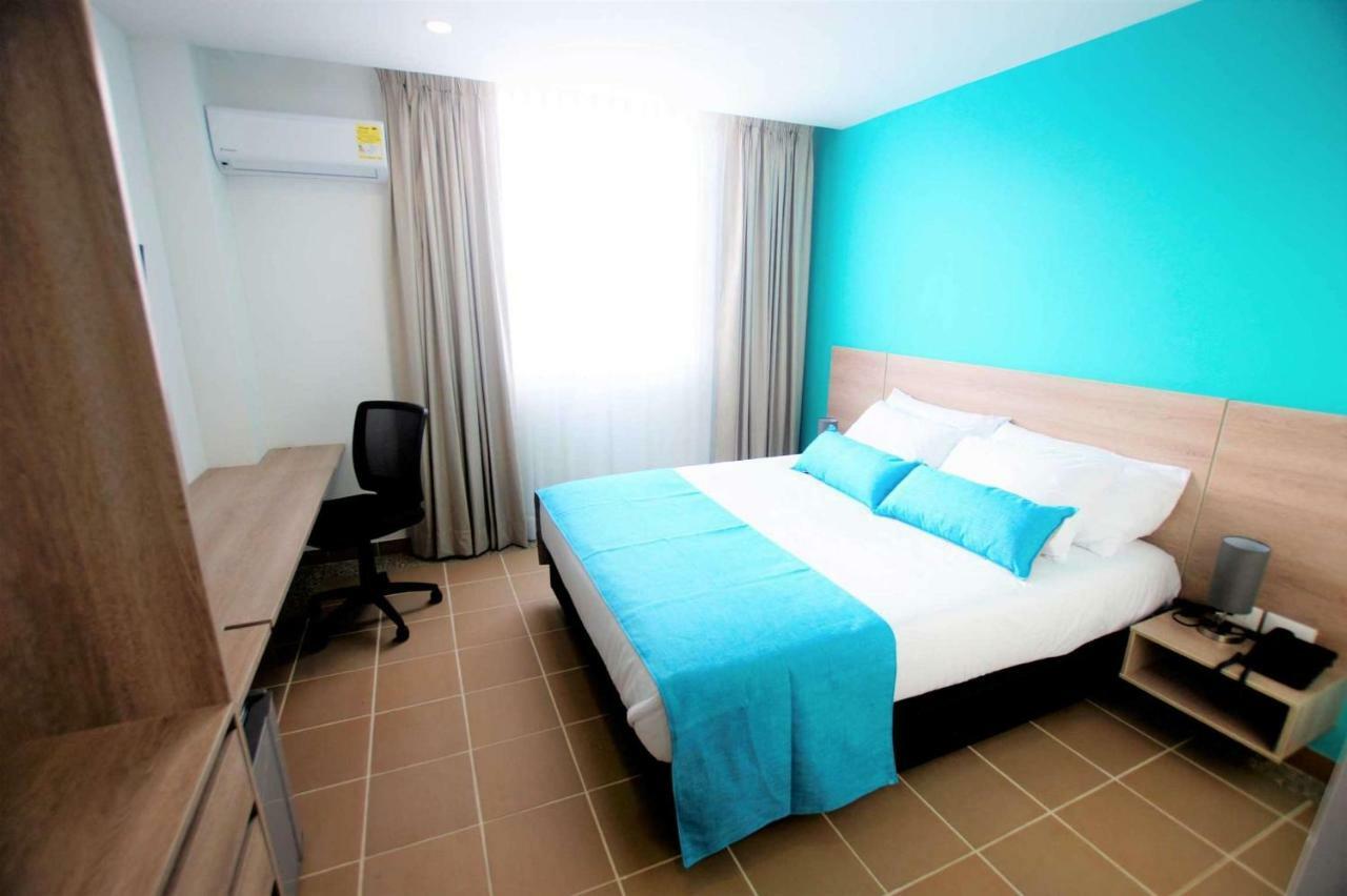Best Western Puerto Gaitán エクステリア 写真